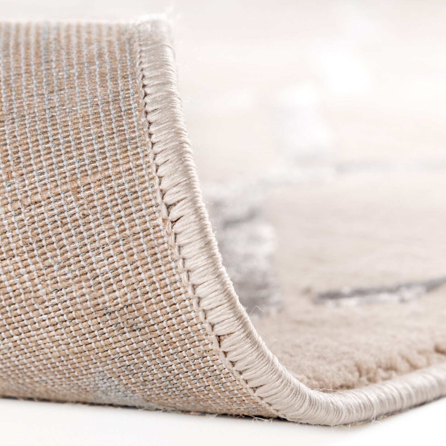 Lara Designer Teppich mit Schattierung