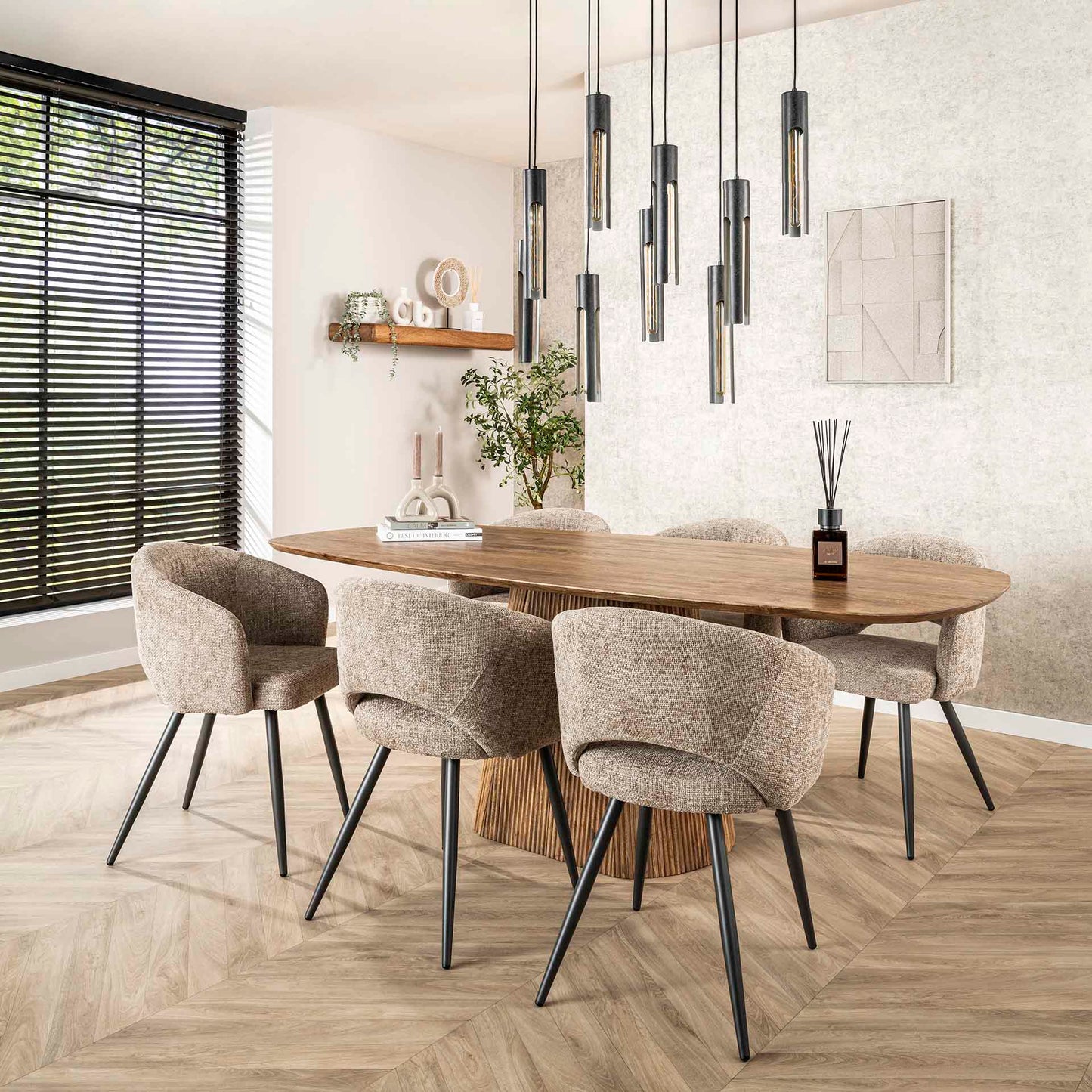 Esstisch “Zklum” Massiv Mangoholz –  Modern Design