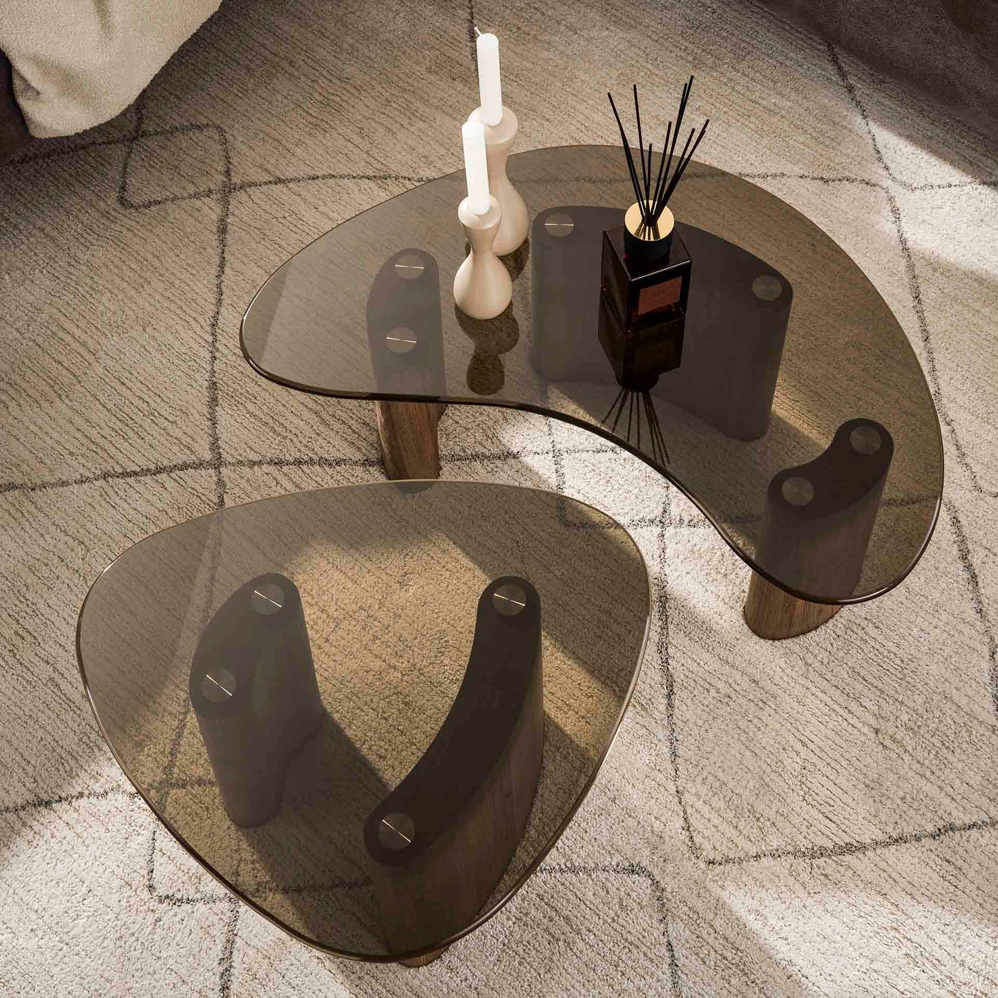 Tinta Organische Salontisch-Set aus Rauchglas (2-teilig) – Moderne Couchtische mit Eichenholz-Look